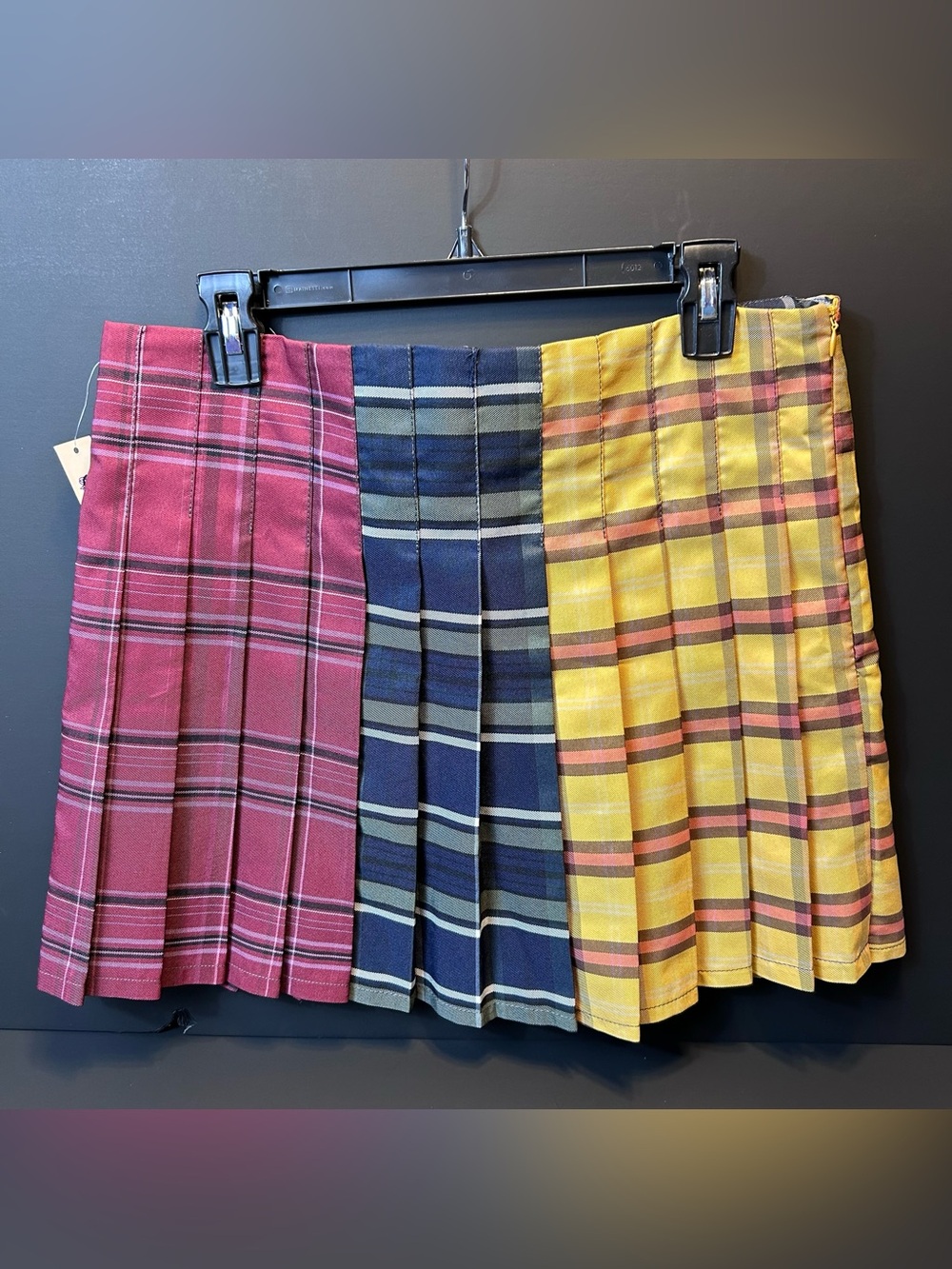 Plaid Mini Skirt Pleated NWT Tri-Color XL (15-17 JR) Preppy School Girl Skater - Picture 2 of 8
